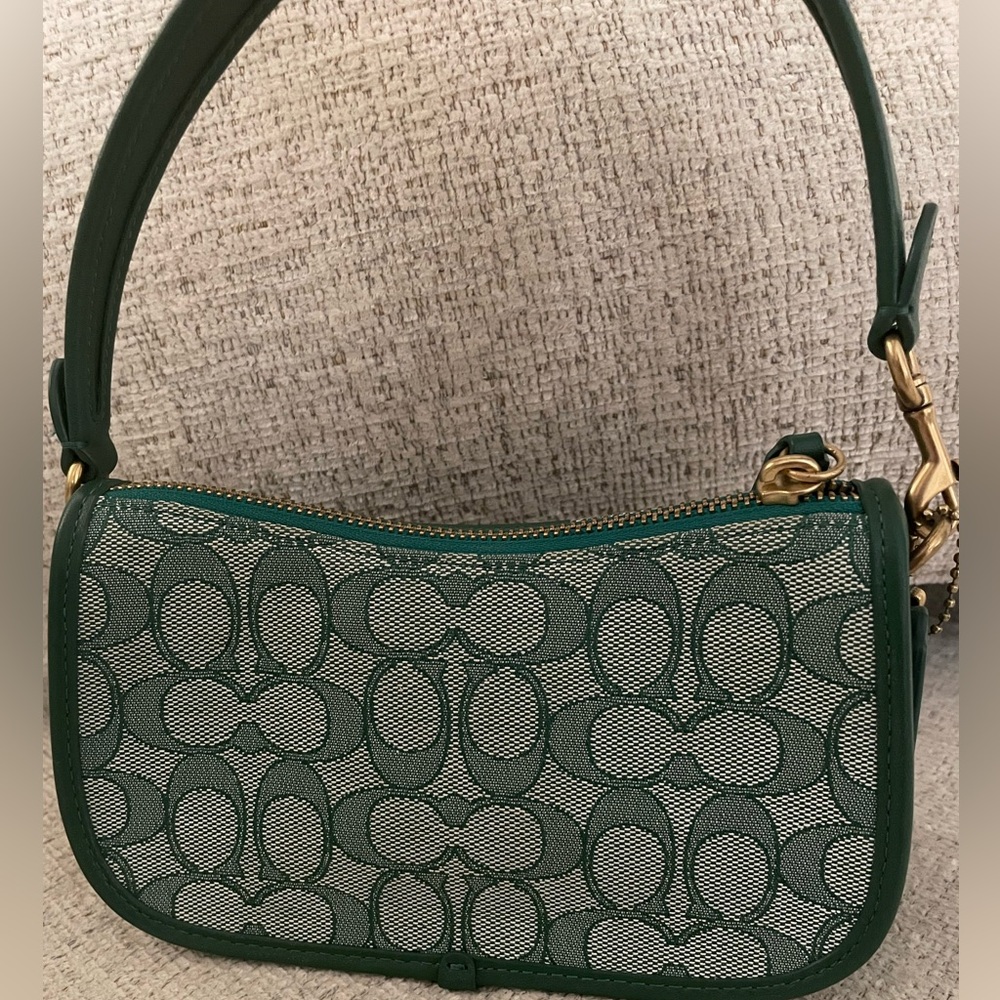 Coach Swinger 20 Green
